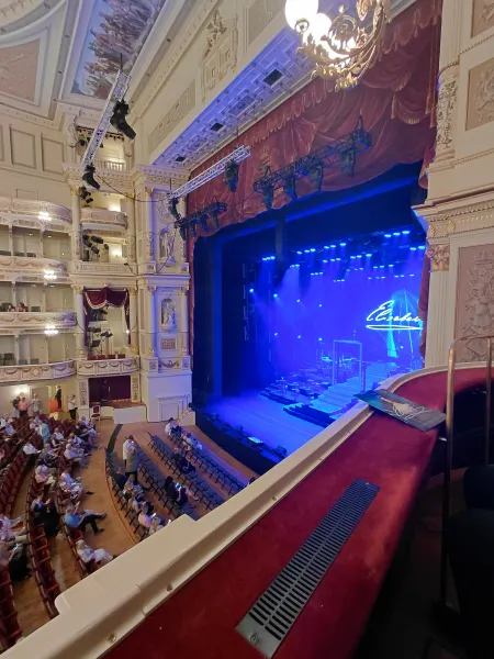 Semperoper · Bereich Reihe "Hörplatz" 2. Rang Platz Zweitvorderster Platz