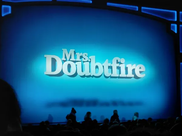 Capitol Theater · Bereich Reihe 16 Platz 7 · Mrs. Doubtfire